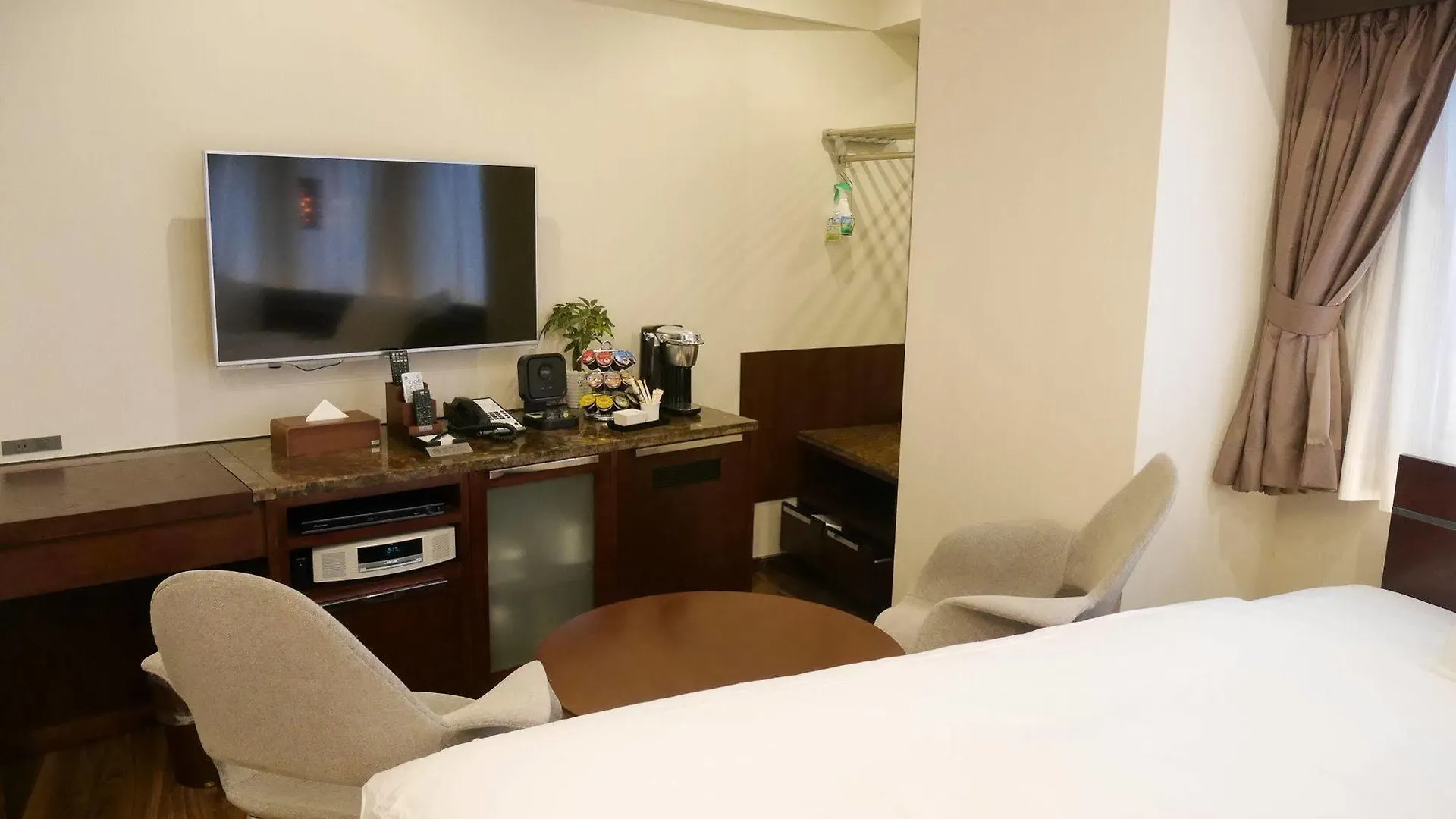 Breath Hotel Katase  3*, Katase (Kanagawa)